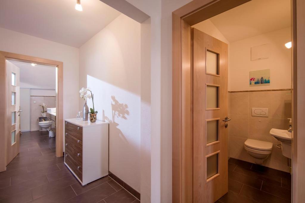 אלמאו Appartements Linda מראה חיצוני תמונה