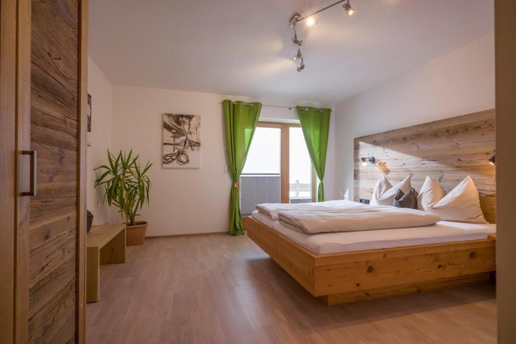 אלמאו Appartements Linda מראה חיצוני תמונה